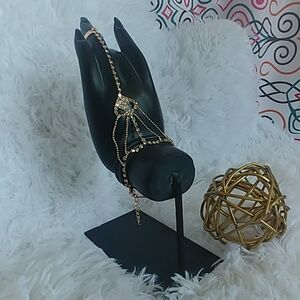 Dainty Gold Rhinestone Ring Hand Chain Bracelet